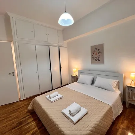 στο κέντρο της αθήνας Apartment